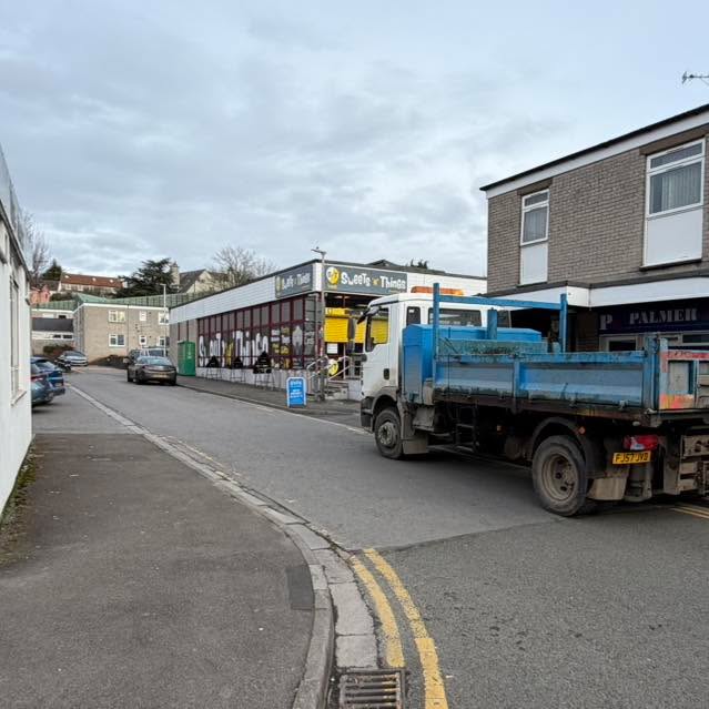 Yes, we're still open (roadworks and all)