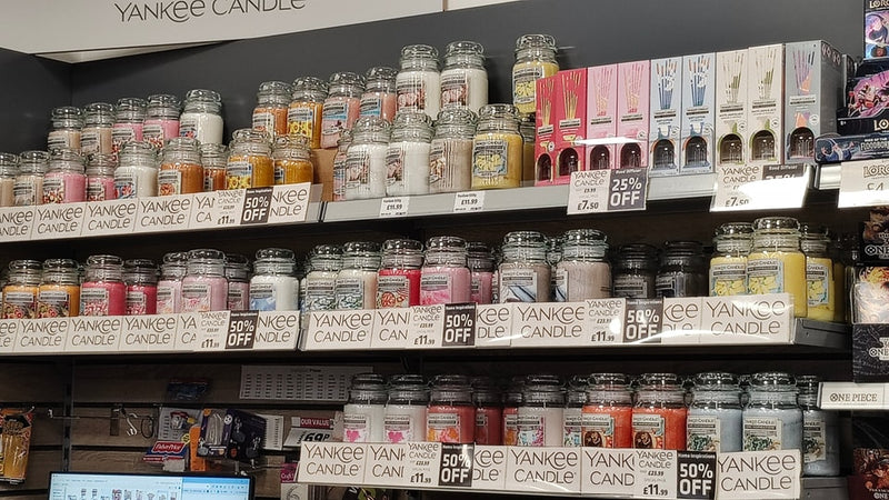 Loads of Yankee Candles in stock now
