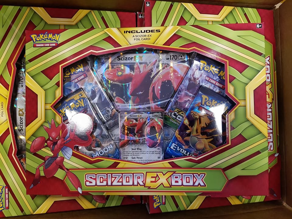 Scizor EX box set is finally here