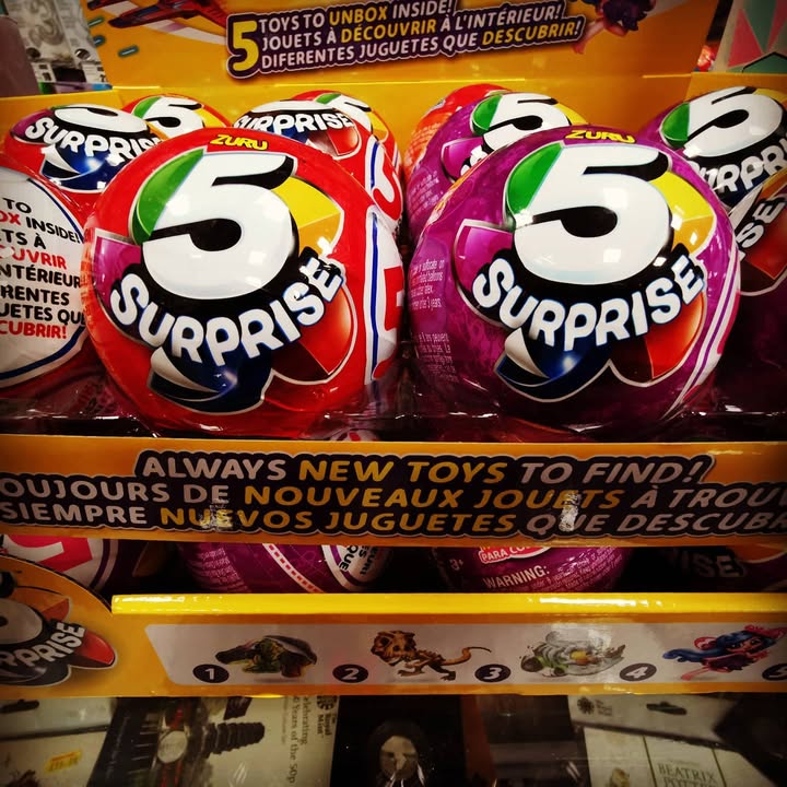 5 Surprise Mystery Capsules now in store