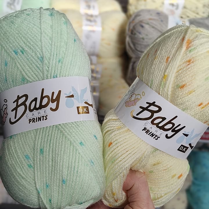 Fresh wool delivery with beautiful new spring shades