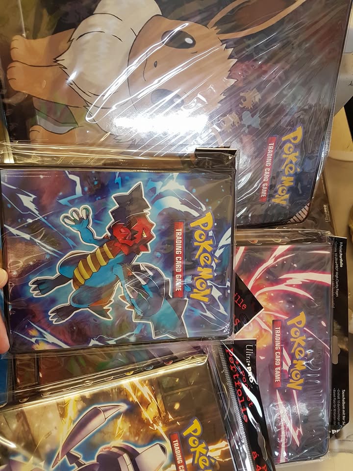 Pokémon folders just arrived – limited stock