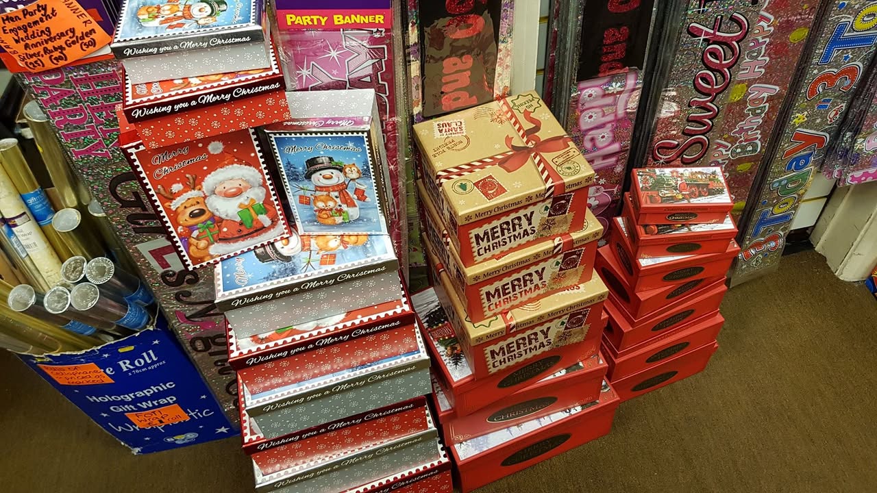 Christmas stock in – including pet crackers!