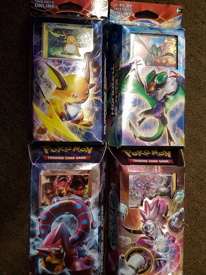 Pokémon in stock: theme decks and Charizard binder