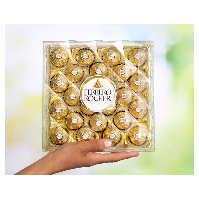 Ferrero Rocher Milk Chocolate Hazelnut Pralines 24 Pieces T24 - BBE:27/05/25