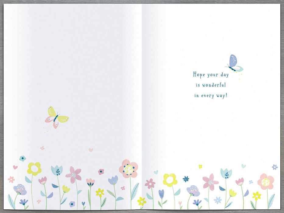 Carlton Mother's Day Card for Mum, 125932