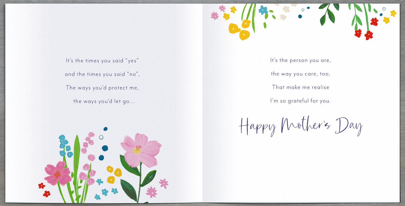Carlton Mother's Day Card for Mum, 128636