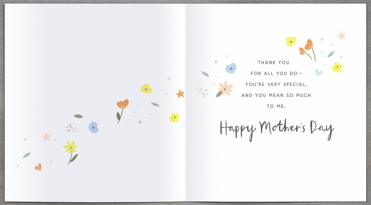 Carlton Mother's Day Card for Mum, 561834