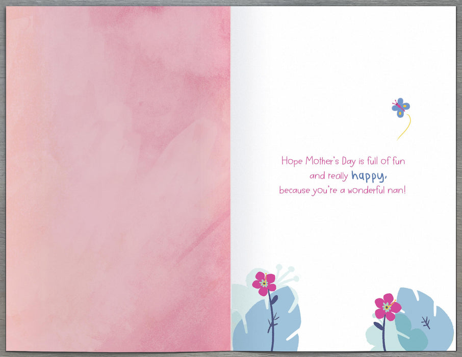 Giddy Critters Mother's Day Card for Grandma, Juvenile Design, 566045