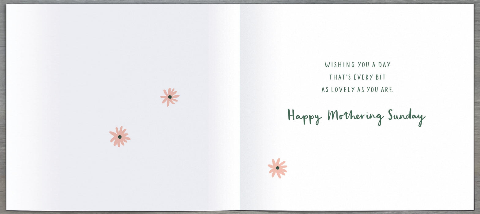 Carlton Mother's Day Card for Mum, 693964