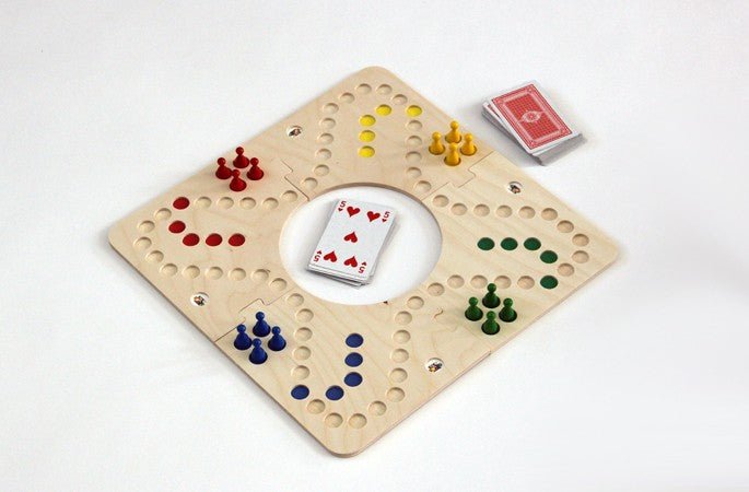 KEEZBORD 4 Person Wooden - English Edition - Sweets 'n' Things